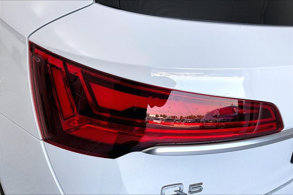 2022 Audi Q5 45 S line Premium quattro