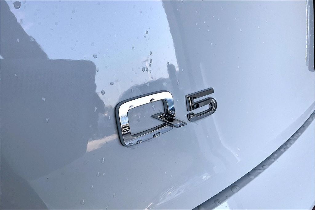 2022 Audi Q5 45 S line Premium quattro