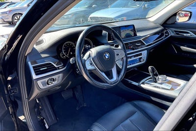 2019 BMW 7 Series 740i