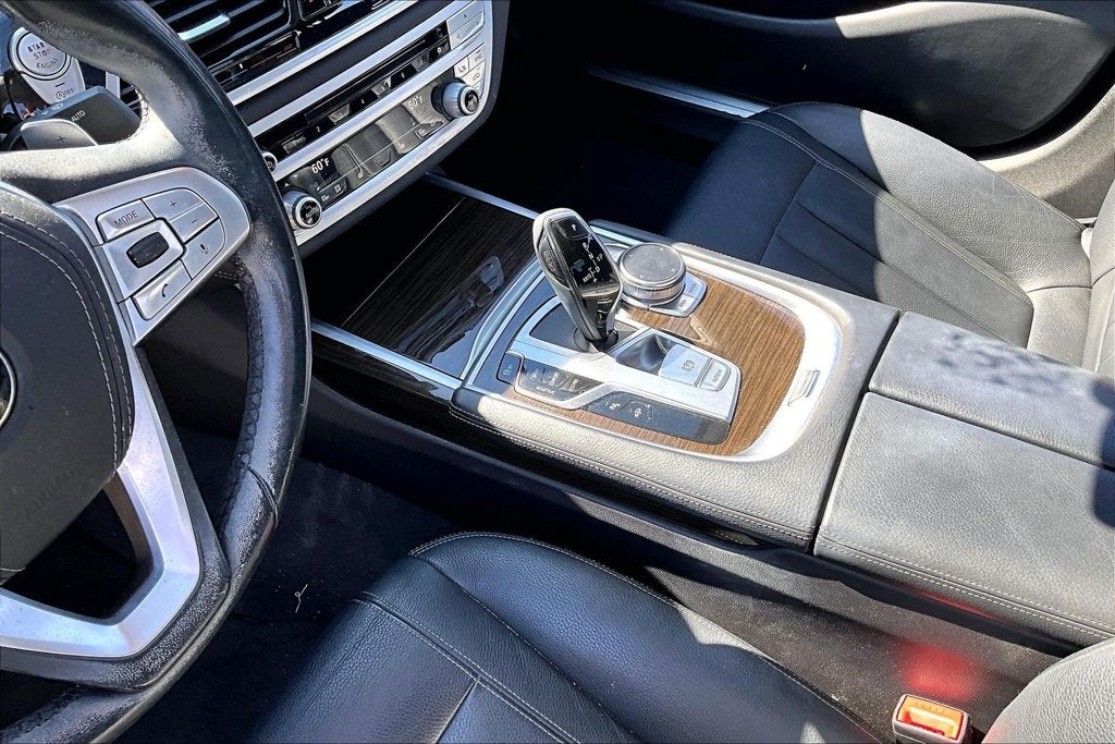 2019 BMW 7 Series 740i