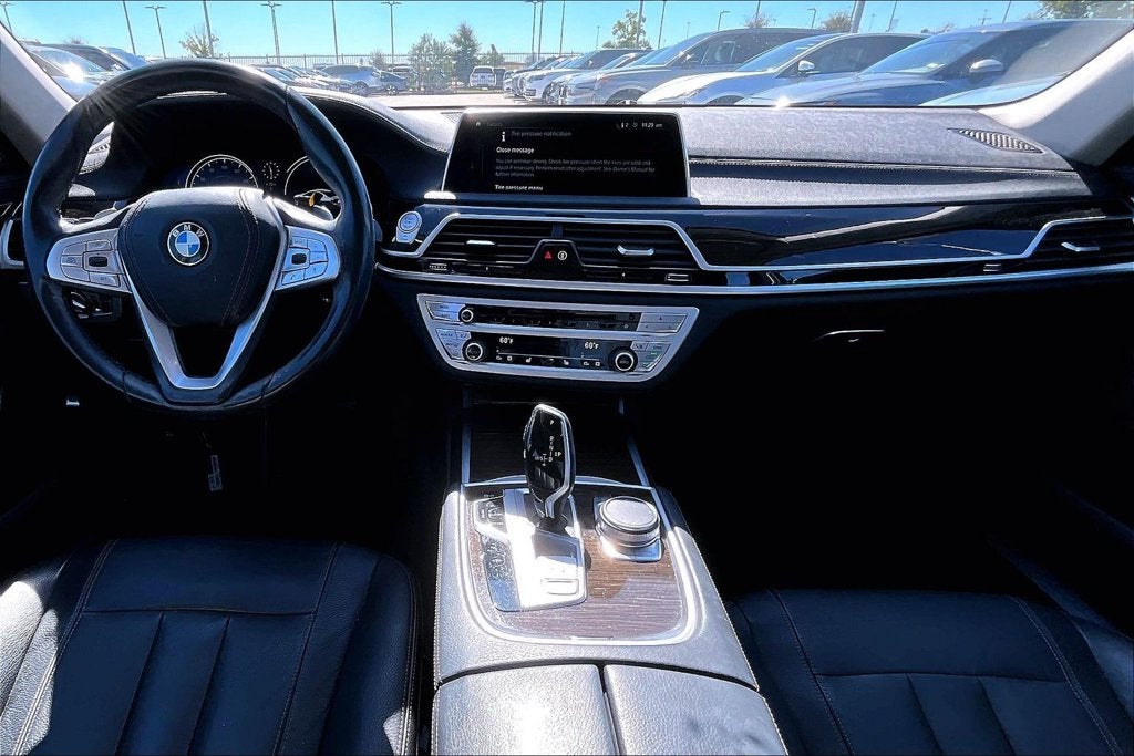 2019 BMW 7 Series 740i
