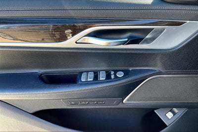 2019 BMW 7 Series 740i