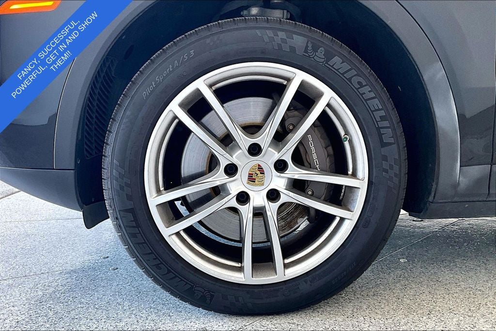 2022 Porsche Cayenne Base AWD