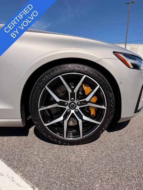 2025 Volvo V60 T8 Polestar