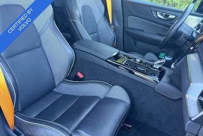 2025 Volvo V60 T8 Polestar