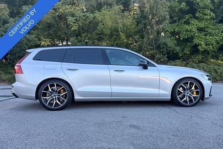 2025 Volvo V60 T8 Polestar