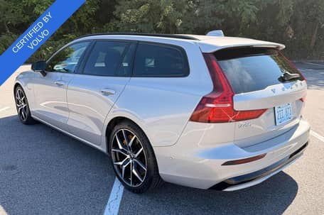 2025 Volvo V60 T8 Polestar