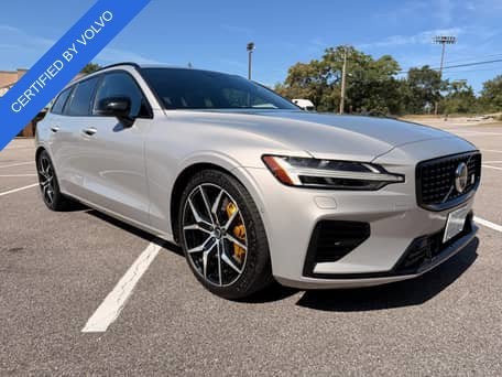 2025 Volvo V60 T8 Polestar