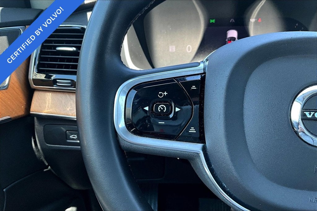 2023 Volvo XC90 B6 Plus 6-Seater