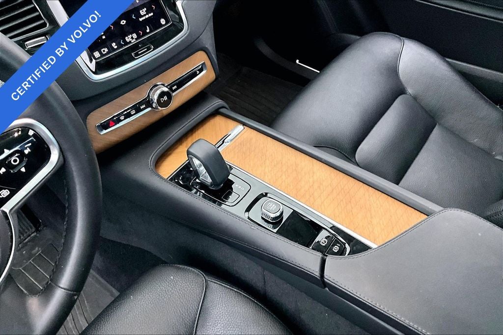 2023 Volvo XC90 B6 Plus 6-Seater