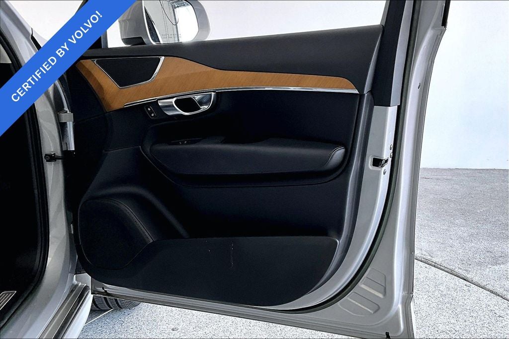 2023 Volvo XC90 B6 Plus 6-Seater