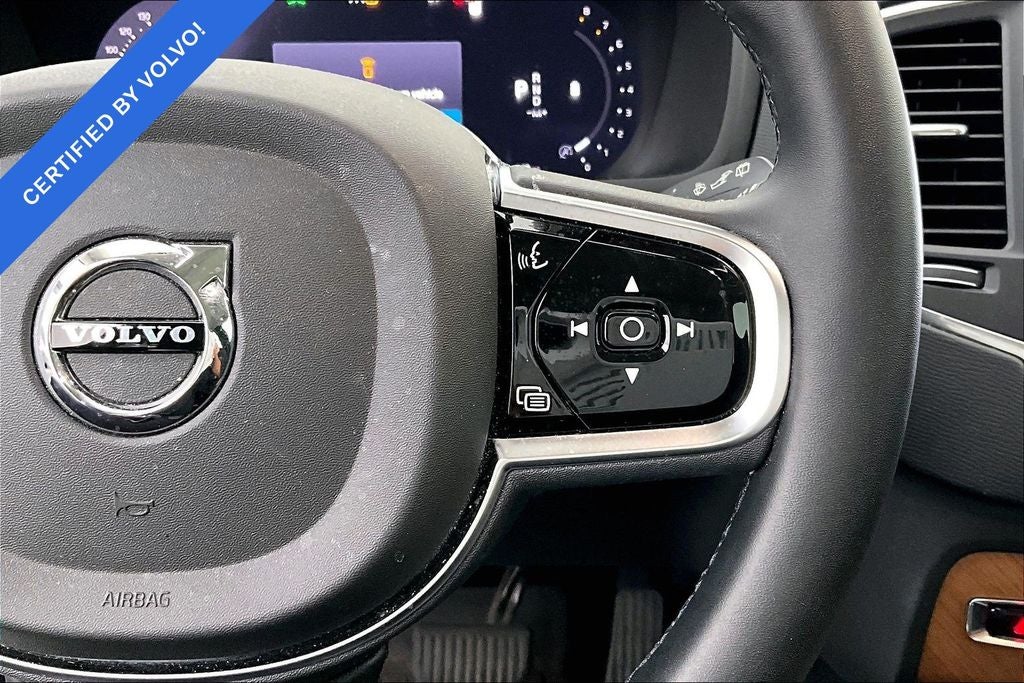 2023 Volvo XC90 B6 Core