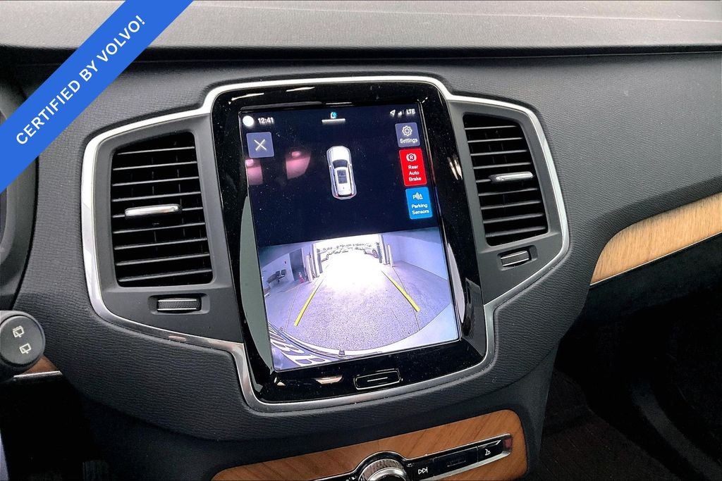2023 Volvo XC90 B6 Core