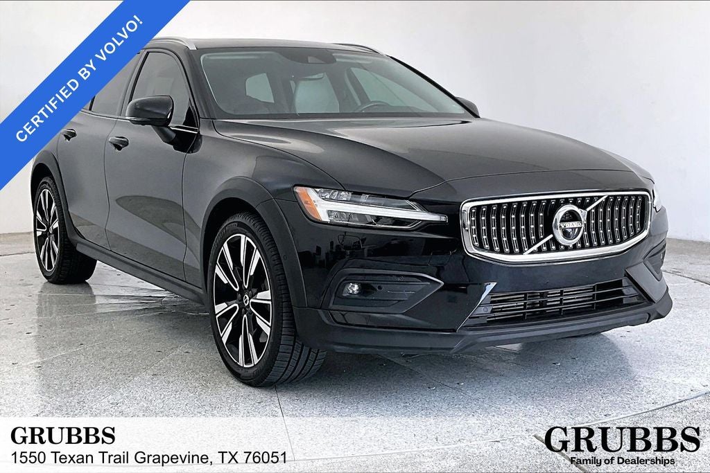 2022 Volvo V60 Cross Country T5 AWD