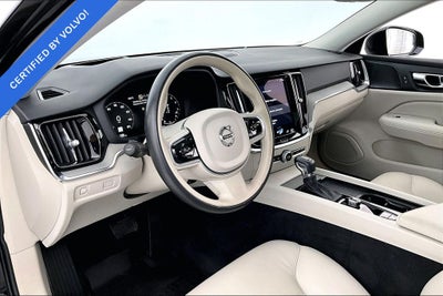 2022 Volvo V60 Cross Country T5 AWD
