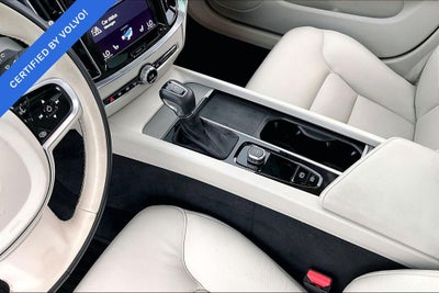 2022 Volvo V60 Cross Country T5 AWD