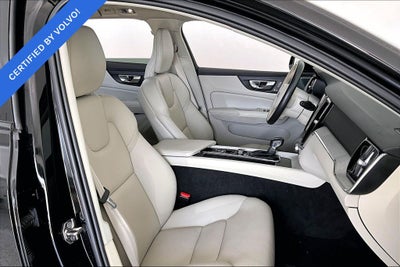 2022 Volvo V60 Cross Country T5 AWD