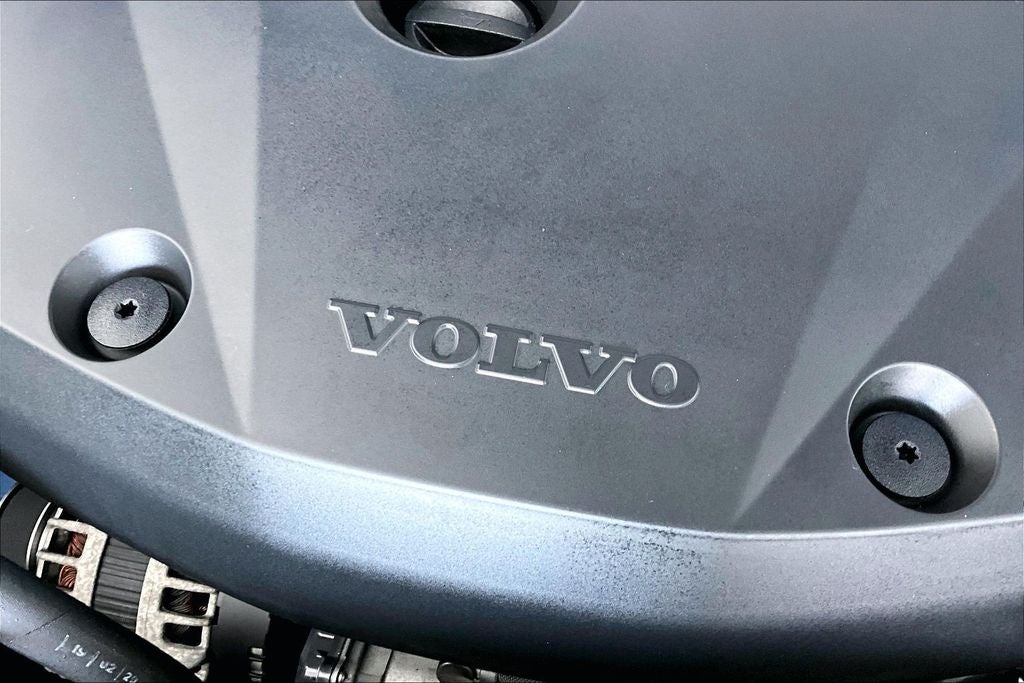 2020 Volvo XC40 R-Design