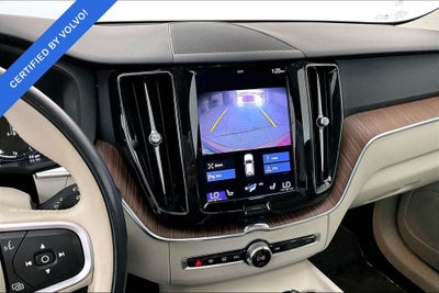 2021 Volvo XC60 T6 Momentum