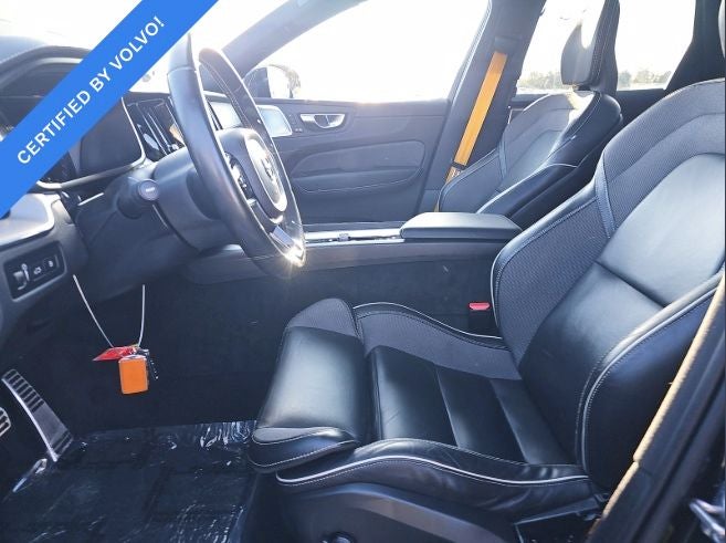 2021 Volvo XC60 Recharge Plug-In Hybrid T8 Polestar