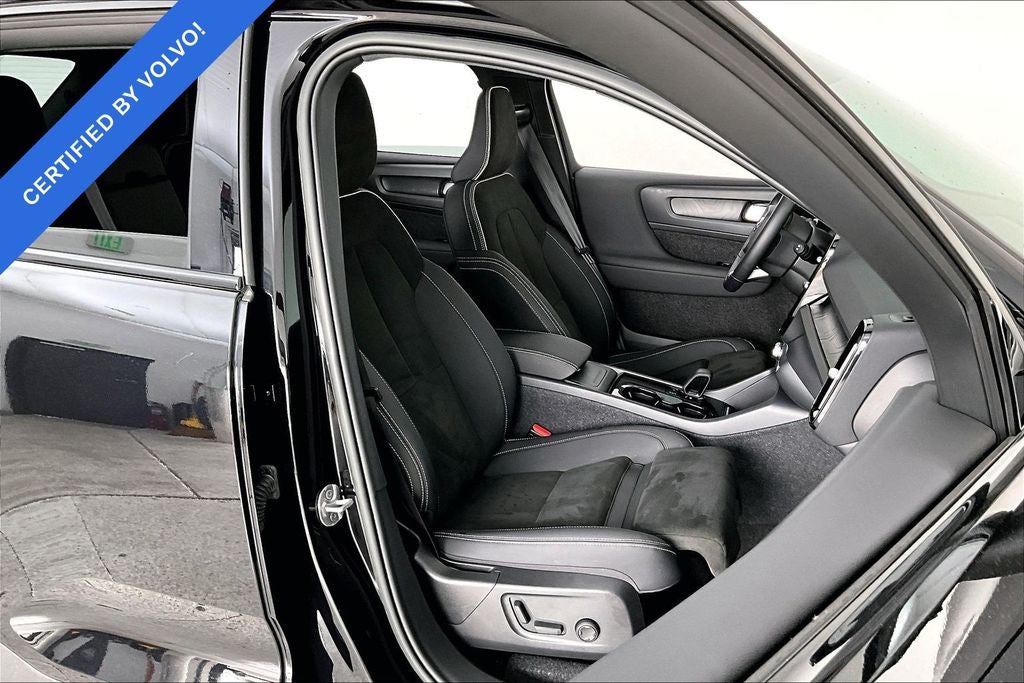 2023 Volvo XC40 Recharge Pure Electric Twin Plus