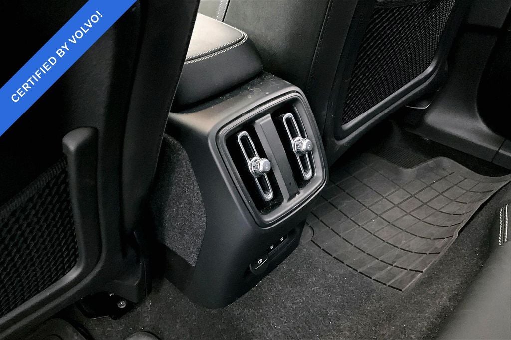 2023 Volvo XC40 Recharge Pure Electric Ultimate
