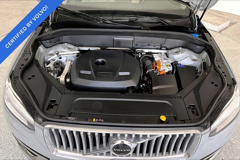2024 Volvo XC90 Recharge Plug-In Hybrid T8 Plus Bright Theme 7 Passenger