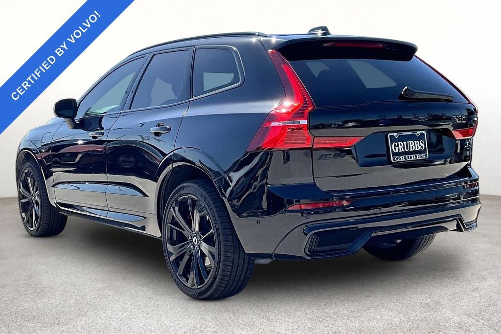 2024 Volvo XC60 Recharge Plug-In Hybrid Ultimate Black Edition
