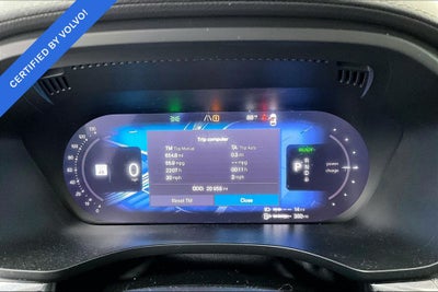 2024 Volvo XC60 Recharge Plug-In Hybrid Ultimate Black Edition