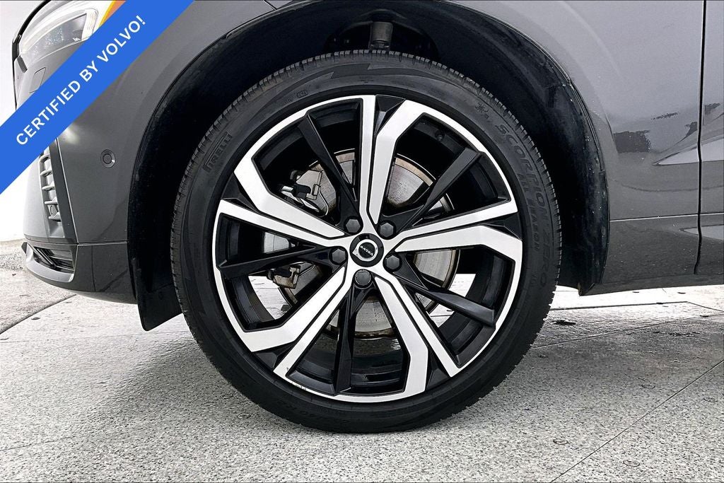 2023 Volvo XC60 Recharge Plug-In Hybrid Ultimate