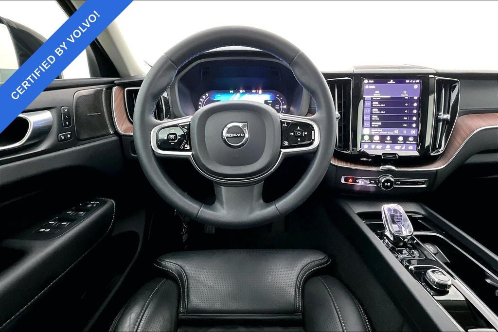 2023 Volvo XC60 Recharge Plug-In Hybrid Ultimate