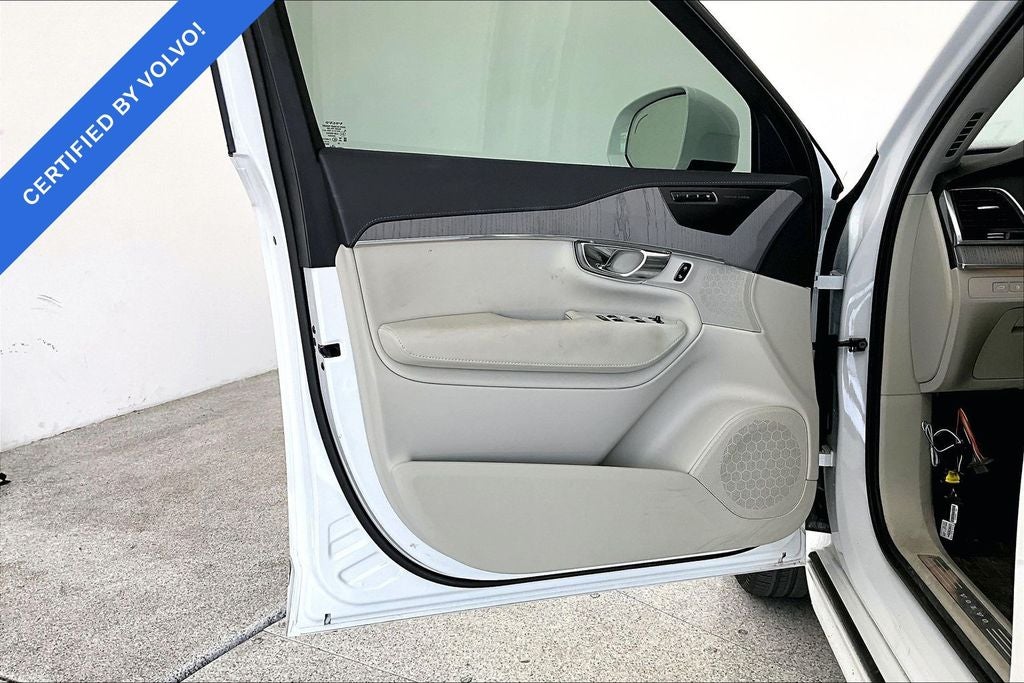 2025 Volvo XC90 Plug-In Hybrid T8 Ultra 7 Passenger