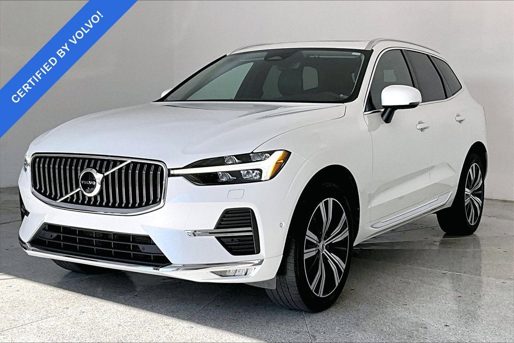 2023 Volvo XC60 B5 Ultimate Bright Theme