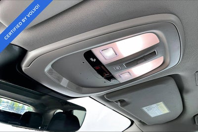 2023 Volvo XC60 B5 Ultimate Bright Theme