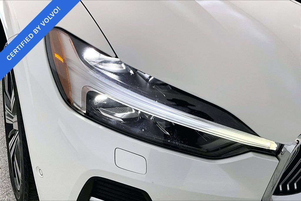 2023 Volvo XC60 B5 Ultimate Bright Theme
