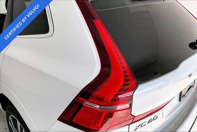 2023 Volvo XC60 B5 Ultimate Bright Theme