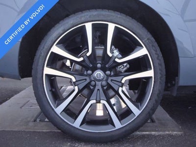 2023 Volvo XC60 B5 Ultimate Bright Theme