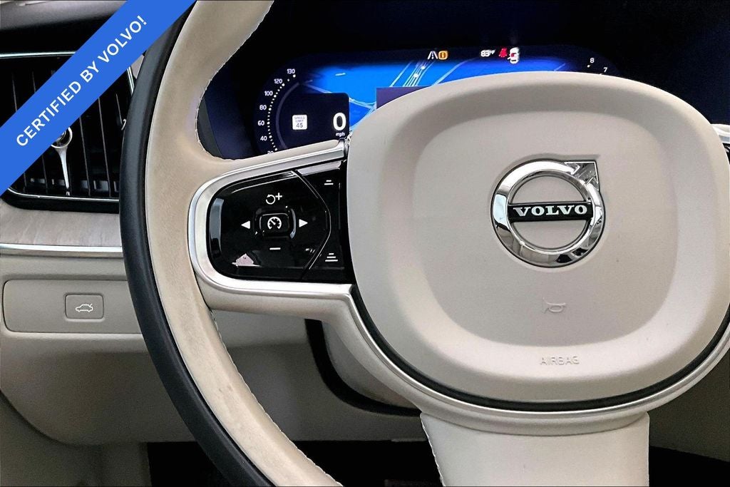 2023 Volvo XC60 B5 Plus Bright Theme