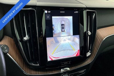 2024 Volvo XC60 B5 Plus Dark Theme