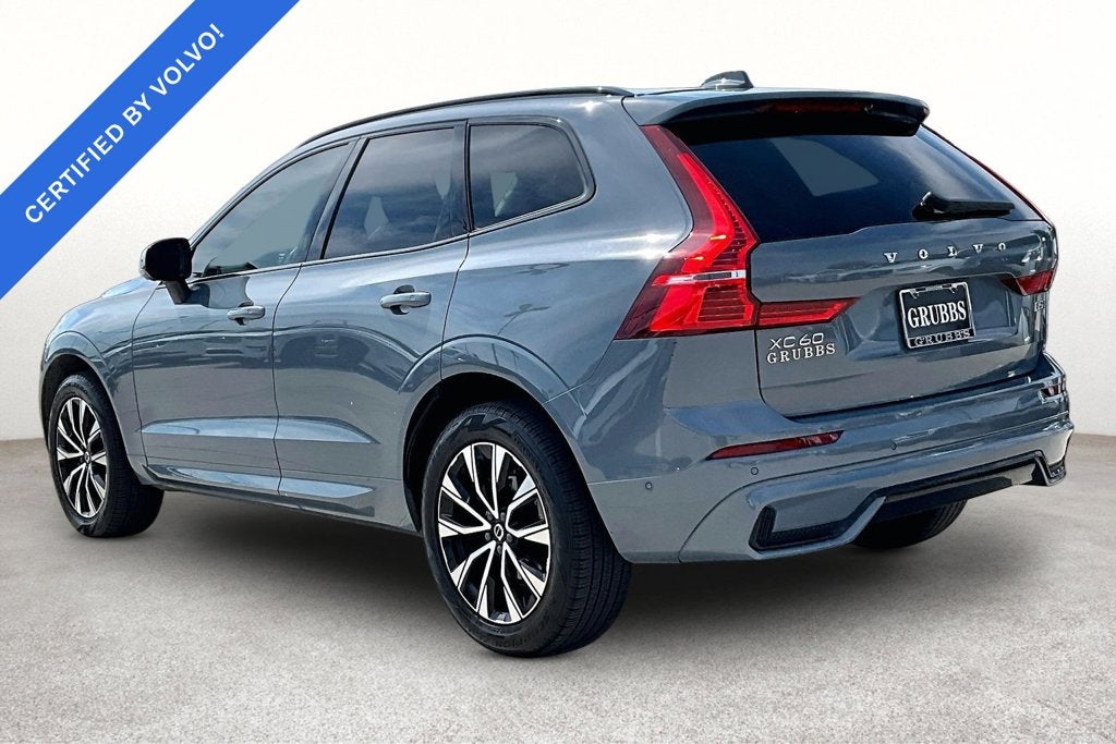 2024 Volvo XC60 B5 Plus Dark Theme