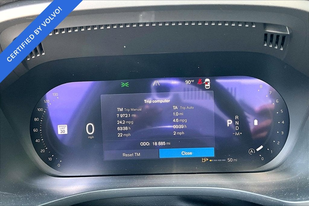2024 Volvo XC60 B5 Plus Dark Theme