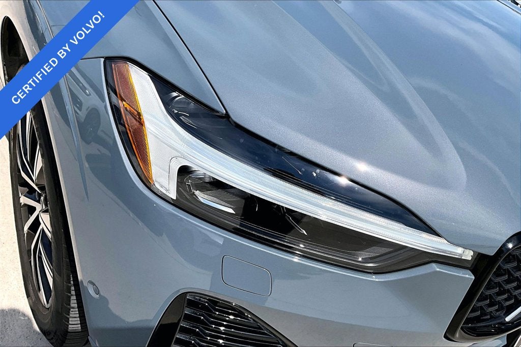 2024 Volvo XC60 B5 Plus Dark Theme