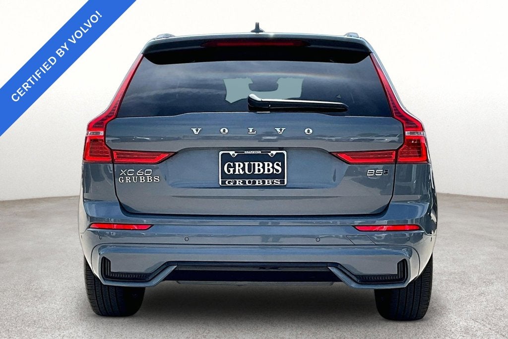 2024 Volvo XC60 B5 Plus Dark Theme