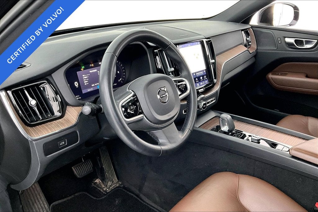 2023 Volvo XC60 B5 Plus Bright Theme