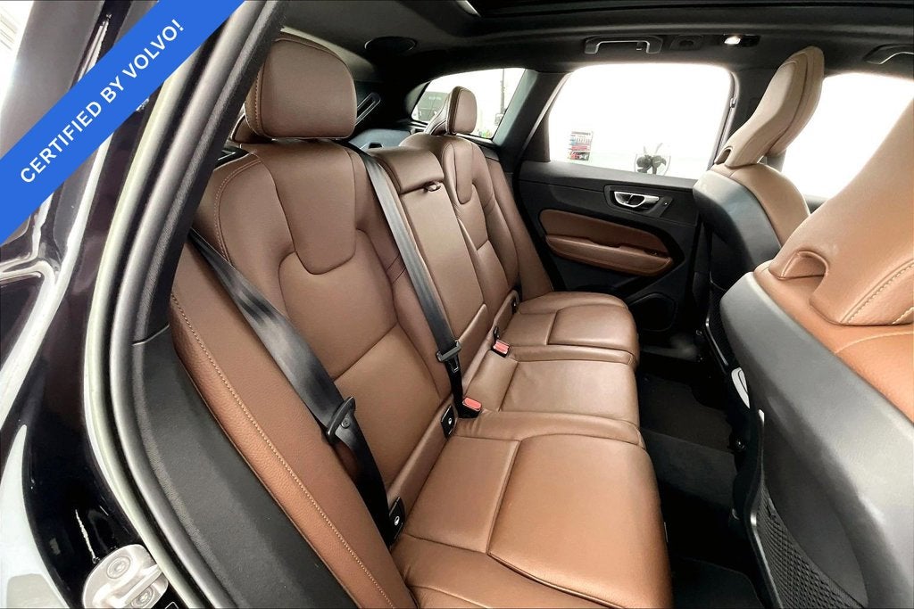 2023 Volvo XC60 B5 Plus Bright Theme