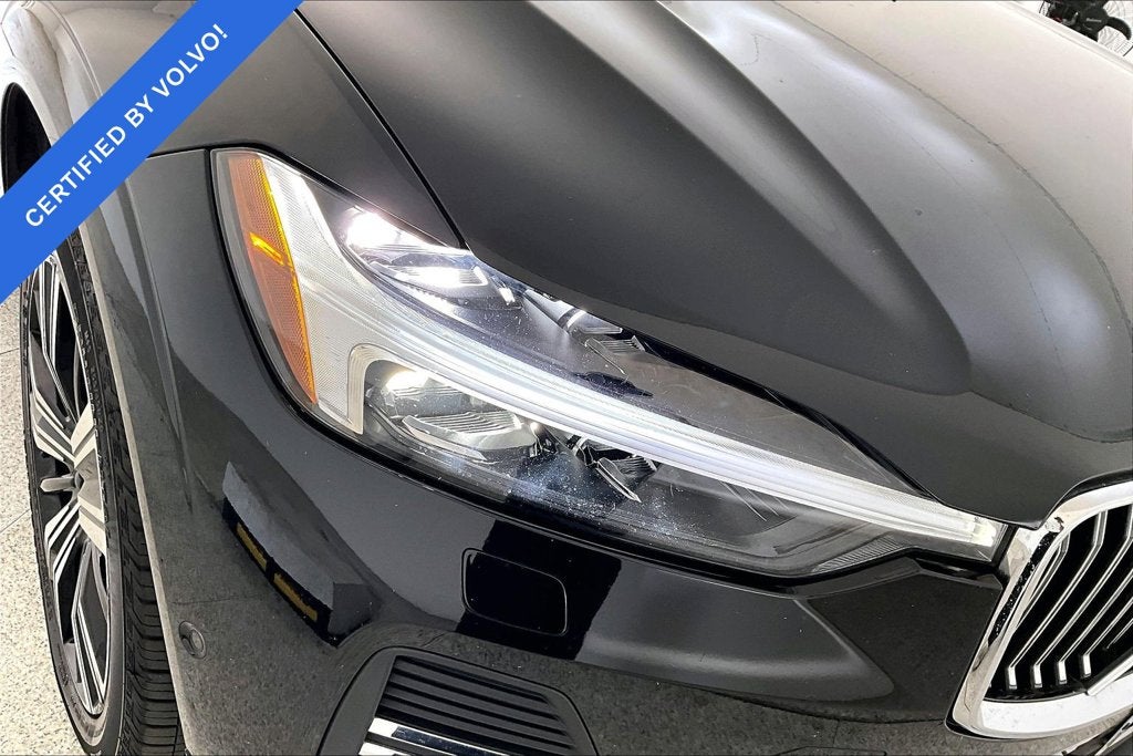 2023 Volvo XC60 B5 Plus Bright Theme