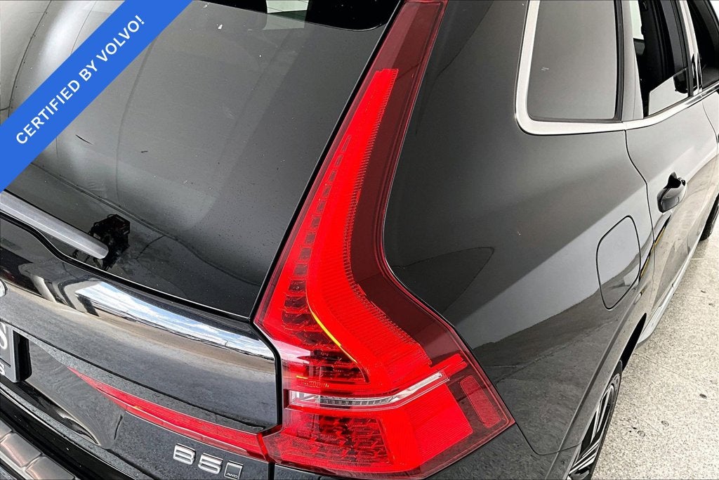 2023 Volvo XC60 B5 Plus Bright Theme