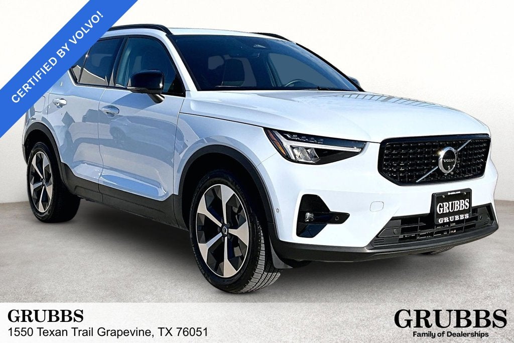 2025 Volvo XC40 Plus