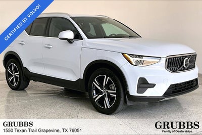 2024 Volvo XC40 B5 Core