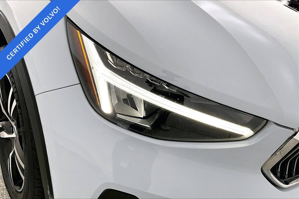 2024 Volvo XC40 B5 Core